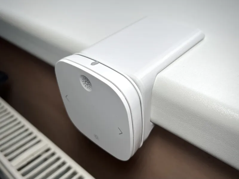 Window sill holder for IKEA STYRBAR button