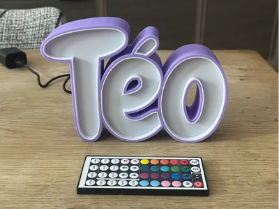 Téo Name Lamp