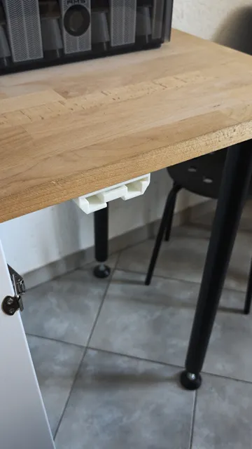 Tapa o cubierta: CanSlide - Sliding Can Holder — vista de referencia 4