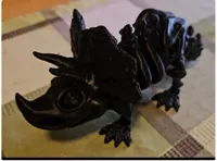 Figurine Tricératops — photo 2