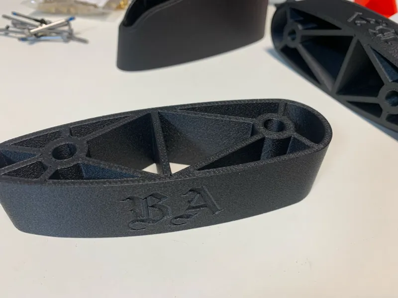 Blaser R8 Schulterstützenverlängerung 30mm