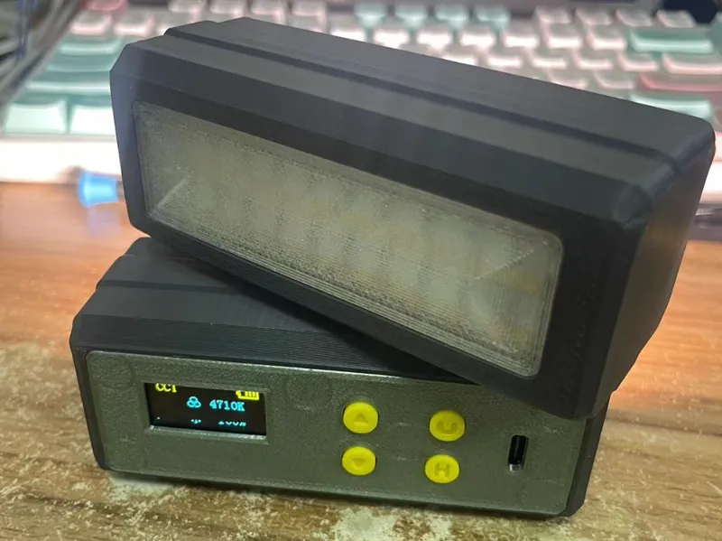 优蓝子(Ulanzi)主控板和灯板制作的RGB磁吸可调LED补光灯二次修改