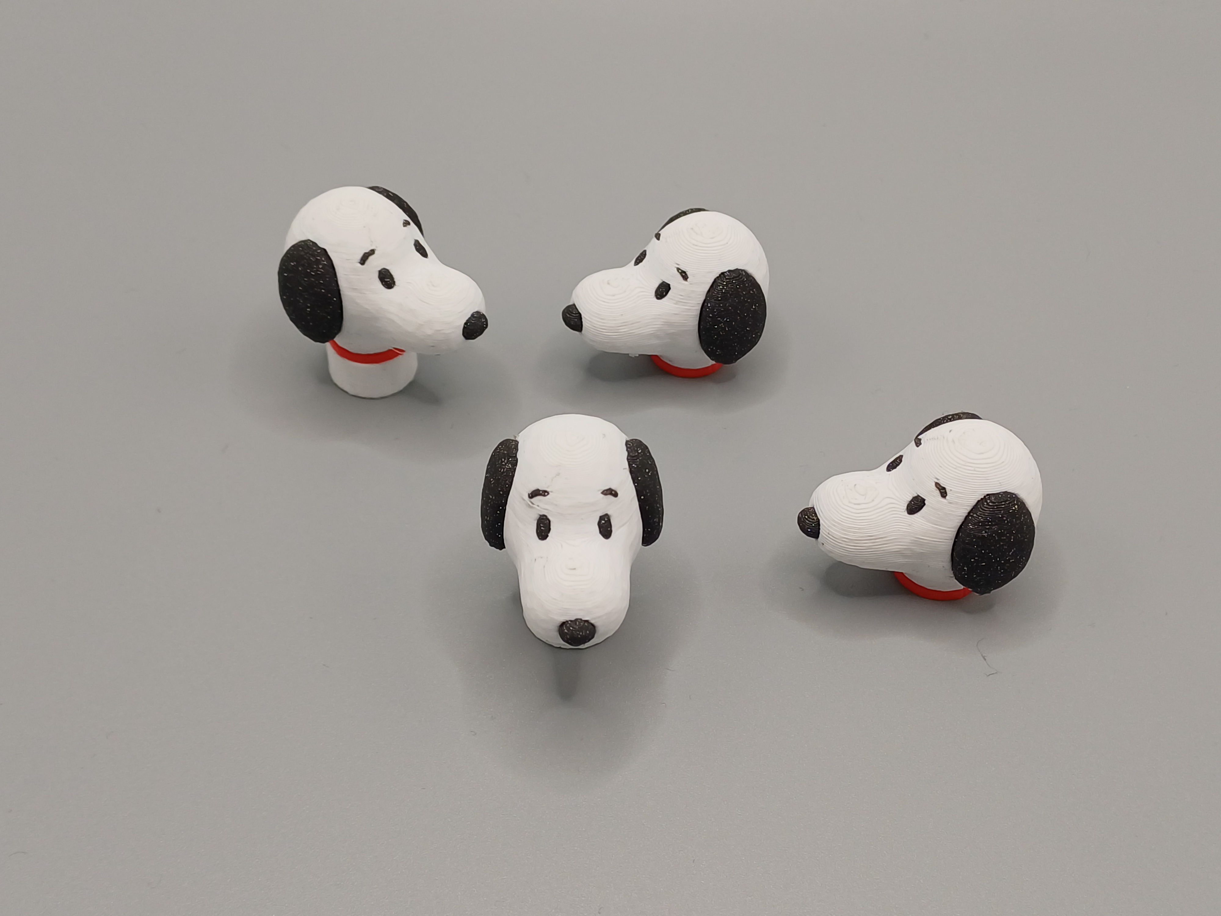 Miniatura 2 do modelo 3D Snoopy Valve Cap