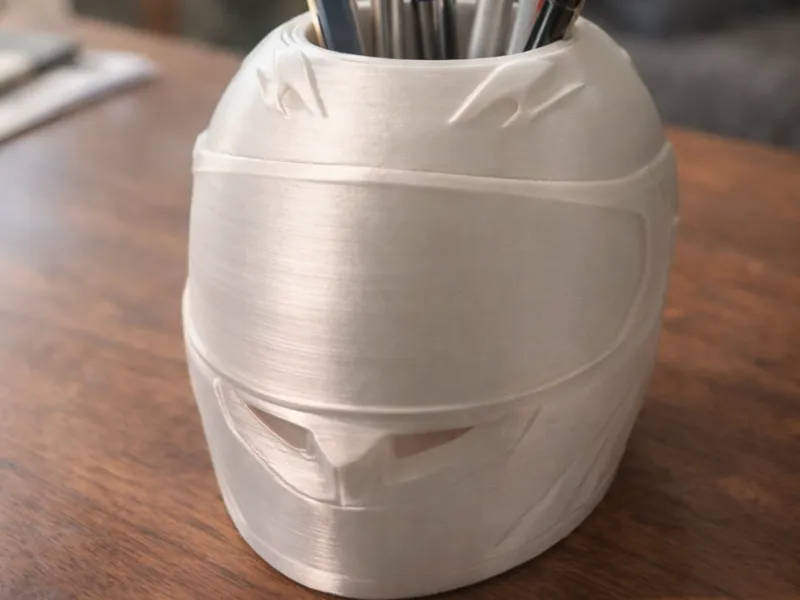 Helmet Pen Holder – Futuristic Desk Organizer