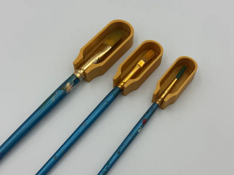 Paint Brush Holders Protects Bristles, Stops Drips and Mess