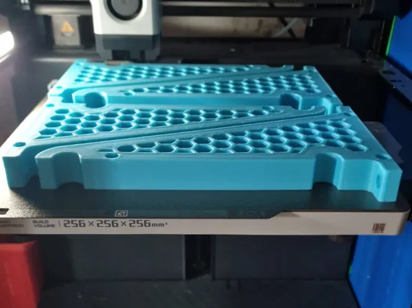 https://makerworld.bblmw.com/makerworld/model/USb080ac62edbefe/design/2025-02-06_ca85877bc1729.jpg