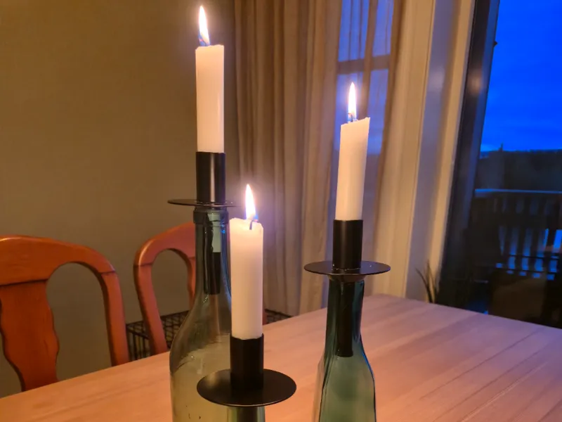 Candleholder for bottle