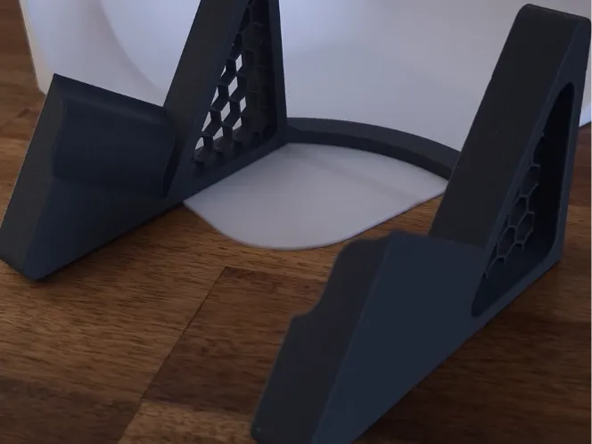 NQ+/++ V2 stand