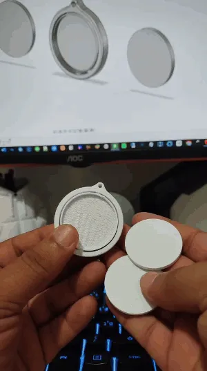 Chaveiro Giratório 3D – Versão para Personalização view 2