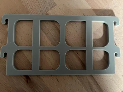 Fendt Caravan Medicine Cabinet Divider