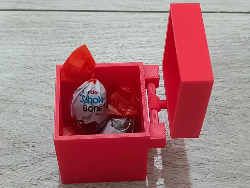 Small box for candy! 