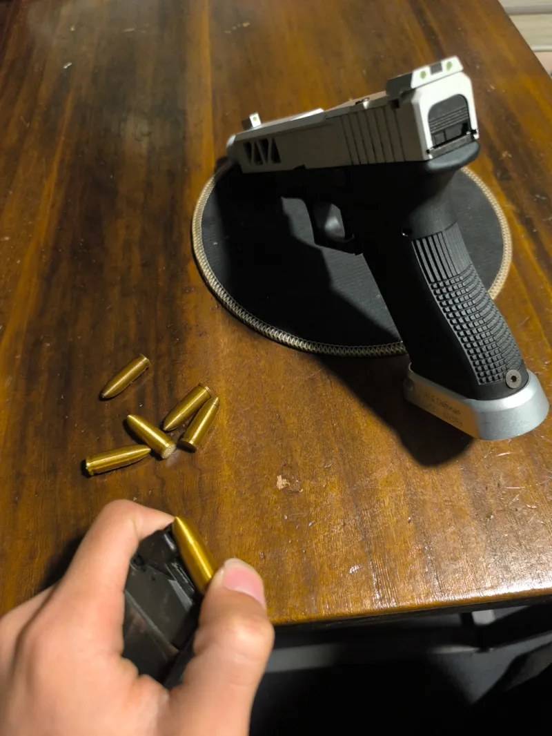 9X19mm毫米子弹模型
