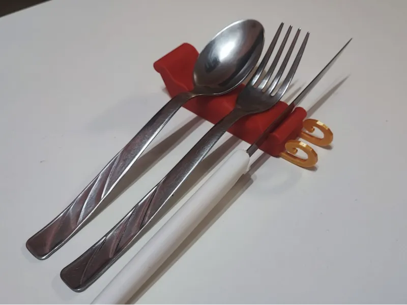 Portaposate Slitta – Sleigh Cutlery Holder