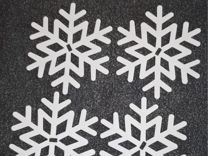 Schneeflocke mit Klipps zum anbringen am...