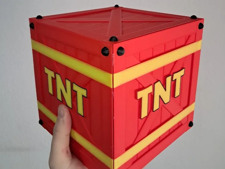 Crash Bandicoot TNT Box