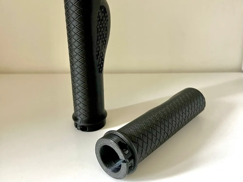 Manopole ergonomiche per manubrio con blocco su entrambi i lati - 22 mm - Antiscivolo - Per MTB, bici da trekking, bici elettrica | Leroy Merlin