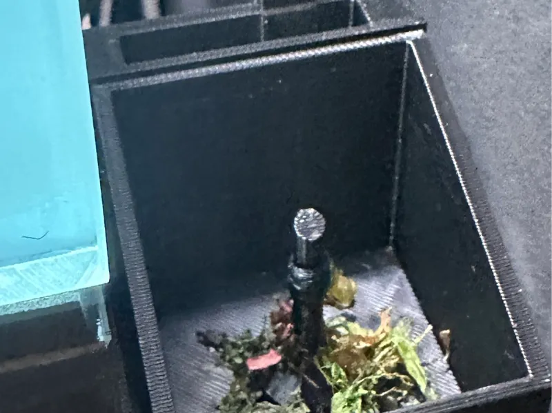 trash holder