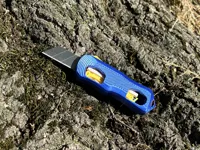 Pattern L with 18mm snap-off blade holder