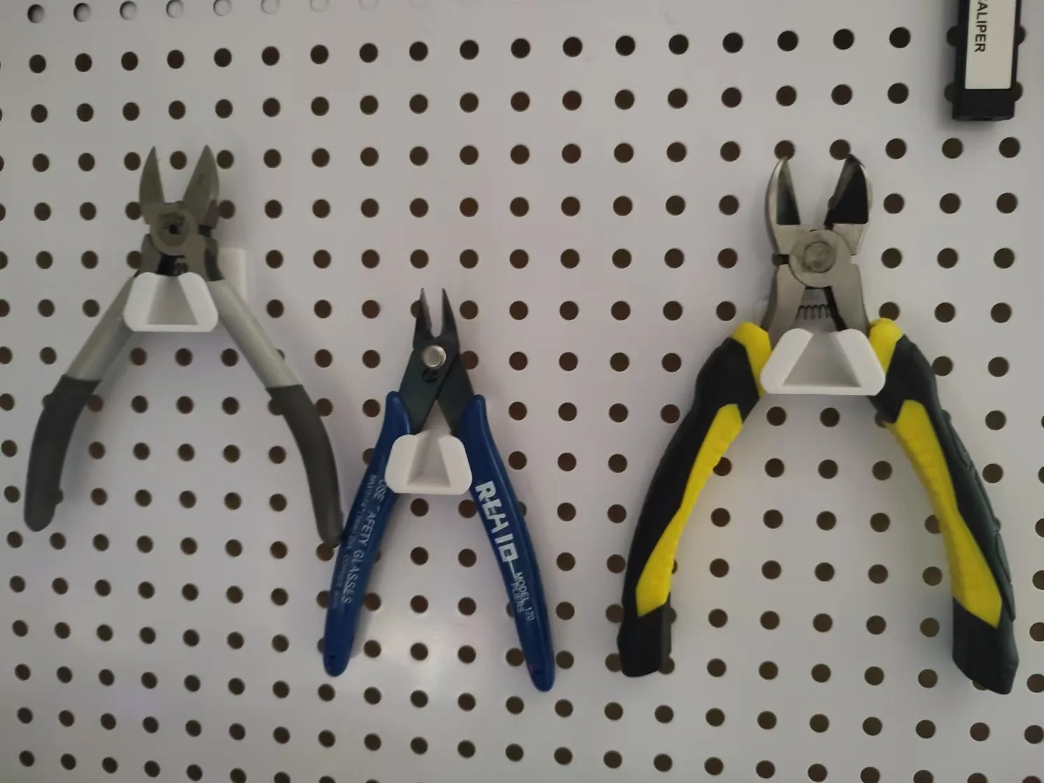 洞洞板水口钳支架（6mm-16mm）