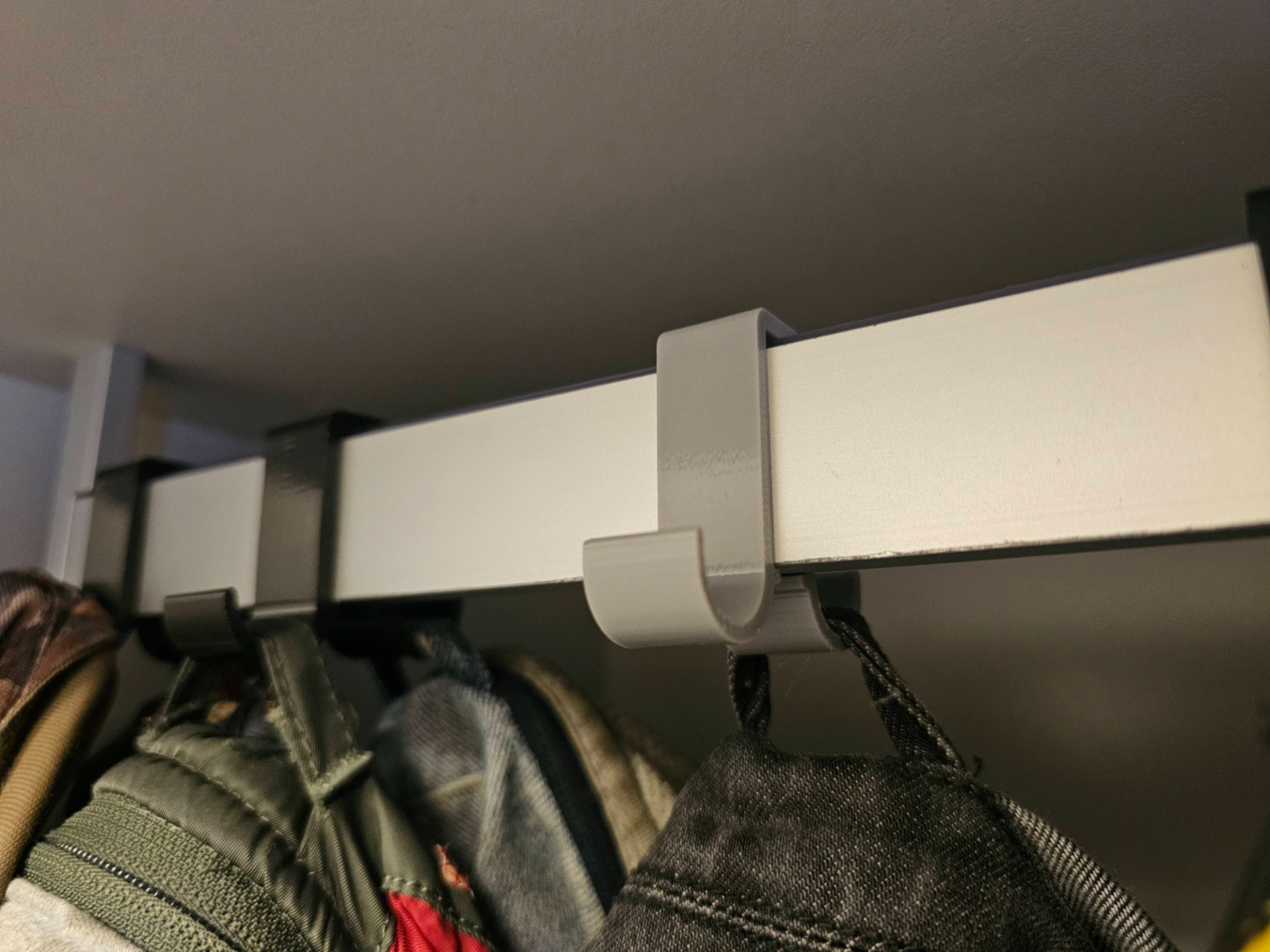 Square Wardrobe Hanger Hook v2