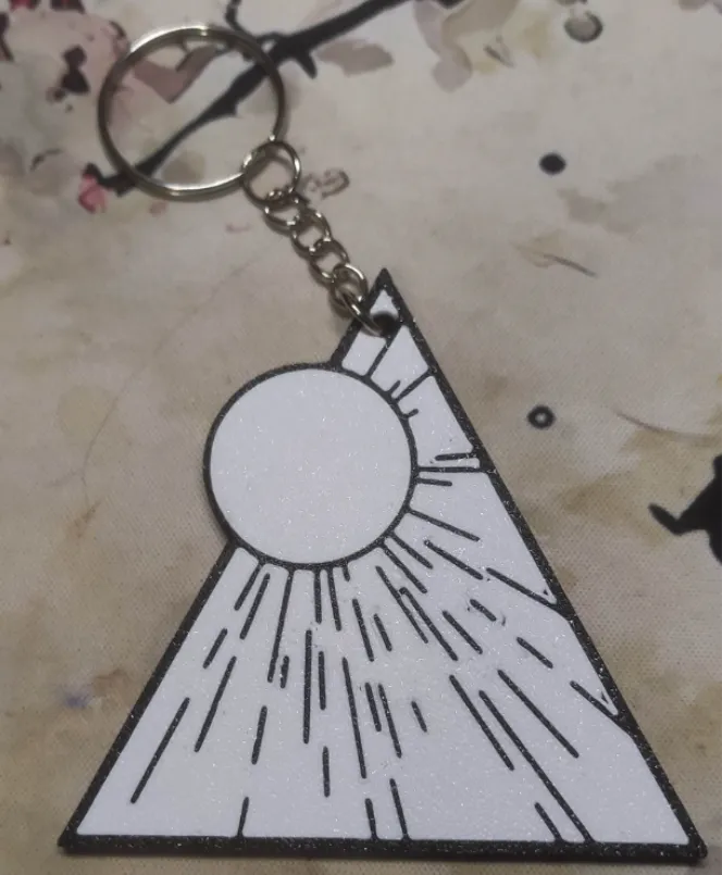 Minimal Keychain Sun