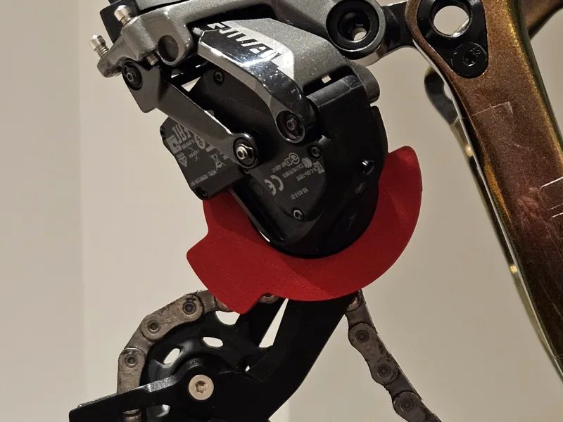 SRAM AXS rear derailleur cage lock