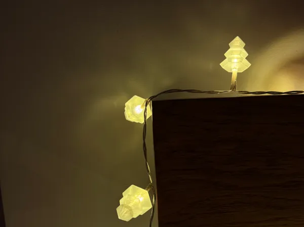 Caches pour guirlande lumineuse de sapin