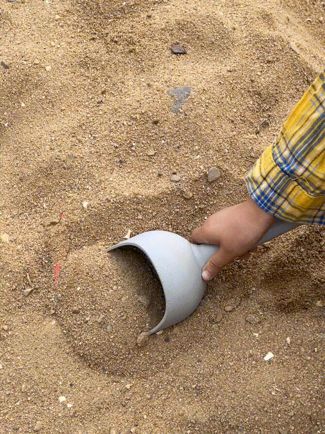 铲子 漏斗铲子 漏斗铲 勺子 funnel hopper shovel scraper