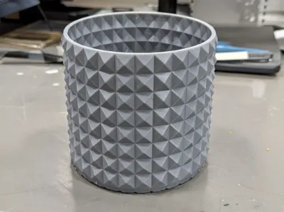 Textured plant pot