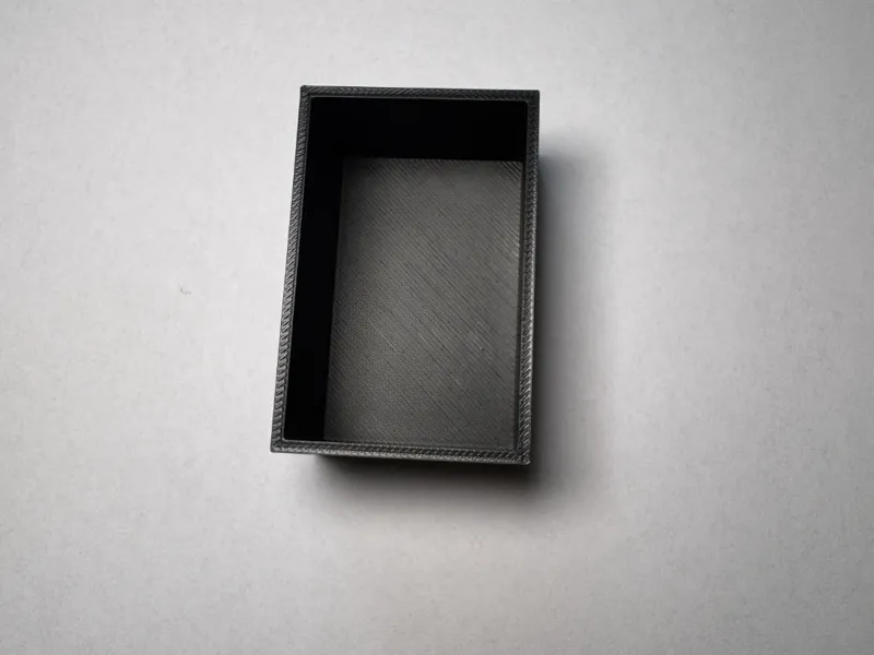 Kleine Aufbewahrungsbox 