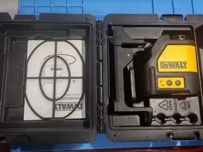 DeWalt DW088 Document Retainer