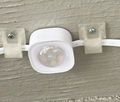Outdoor Light Clips