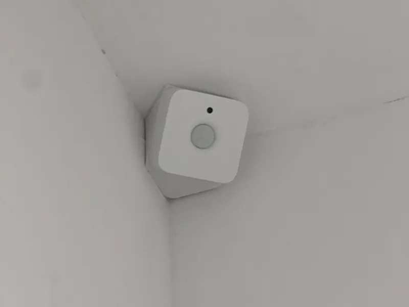 Philips Hue Motion Sensor angle