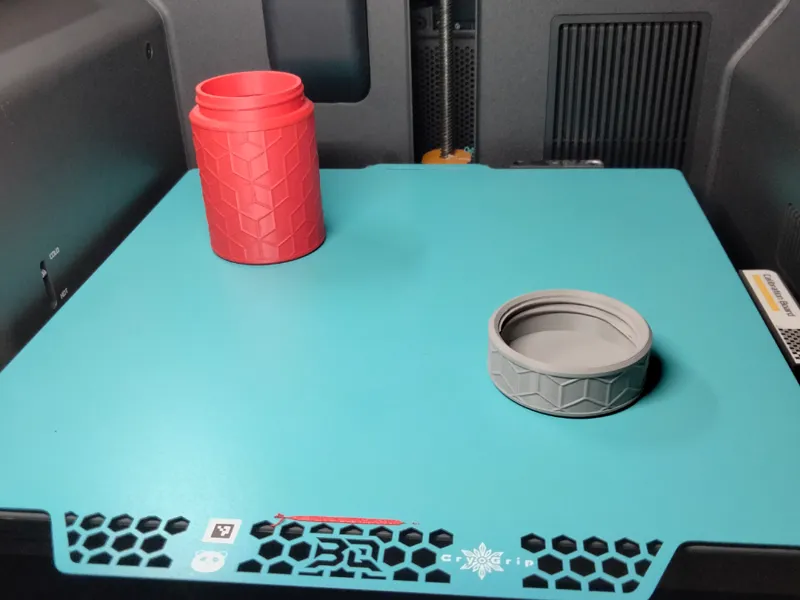 Container with lid