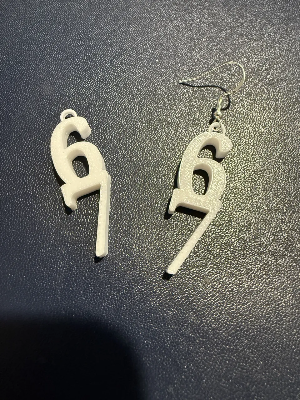 67 Earrings view 4