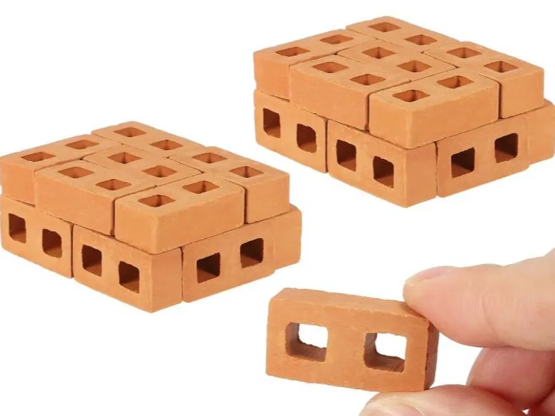 Miniature bricks 1/10 scale