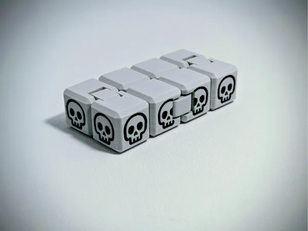 https://makerworld.bblmw.com/makerworld/model/USb1112872c739ff/design/2025-10-09_30419895b05148.jpg