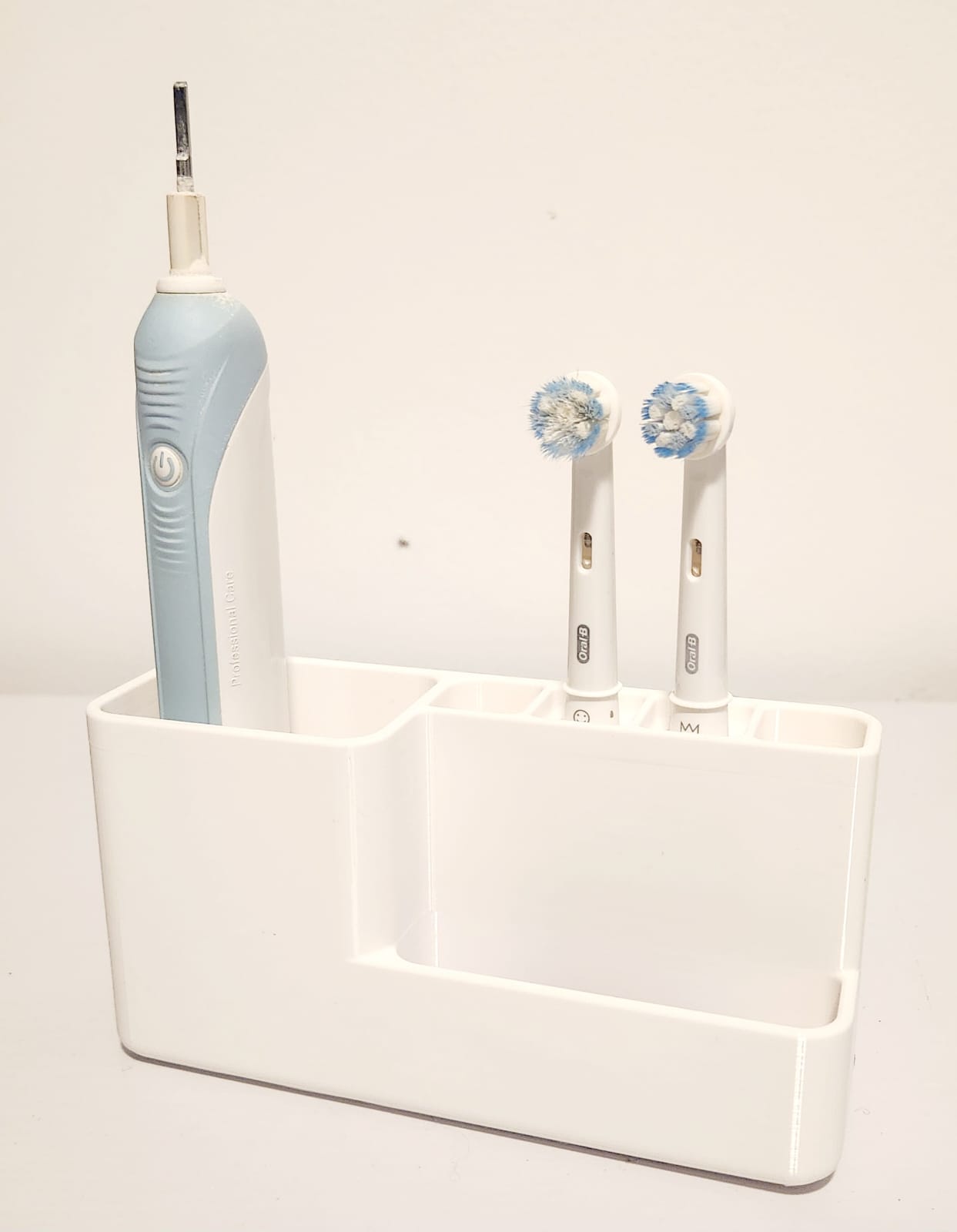 Miniatura 3 do modelo 3D Toothbrush & Toothpaste Holder
