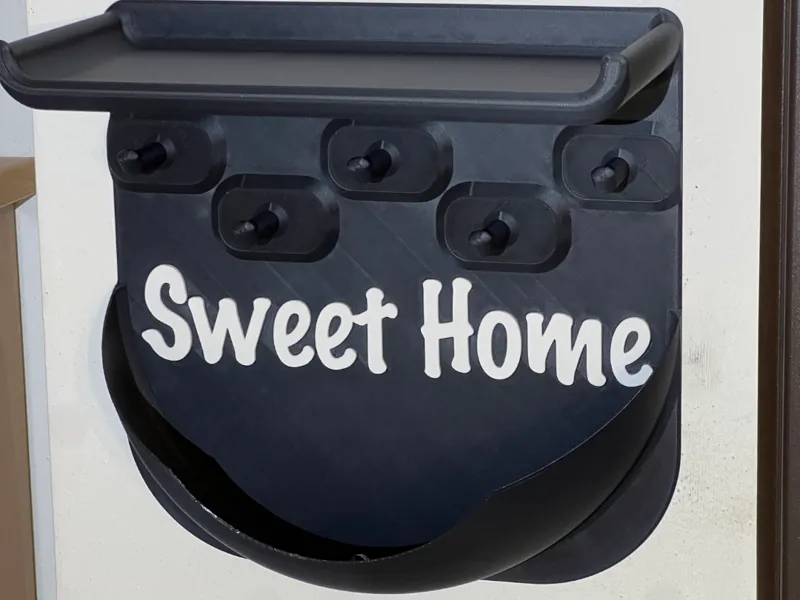 Wall key holder