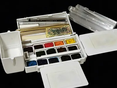 Winsor & Newton Watercolor Box- Added Brush Slots