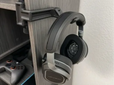 Wraparound Headphone Holder