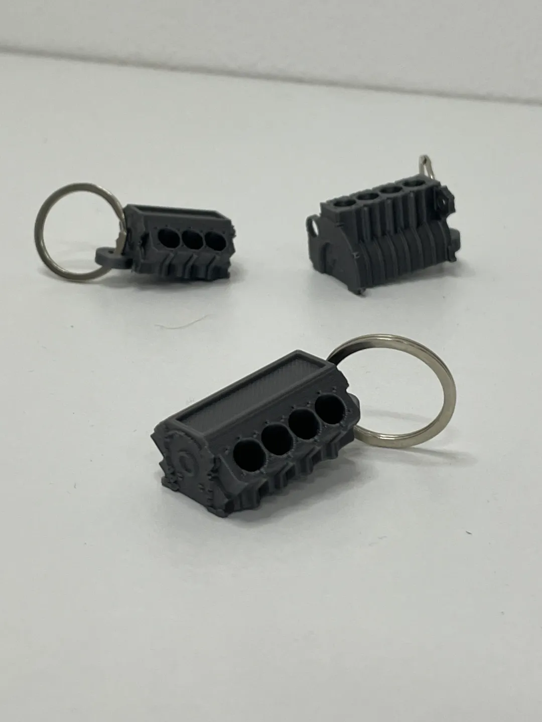 Engine block V8 keychain view 2