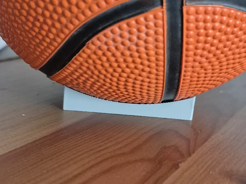 Ballhalter für Basketball