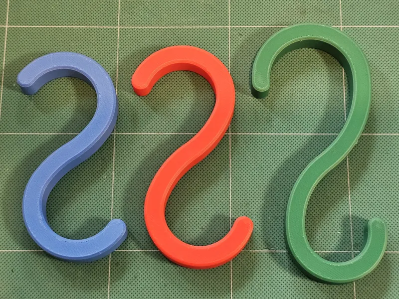 Customisable S-hook