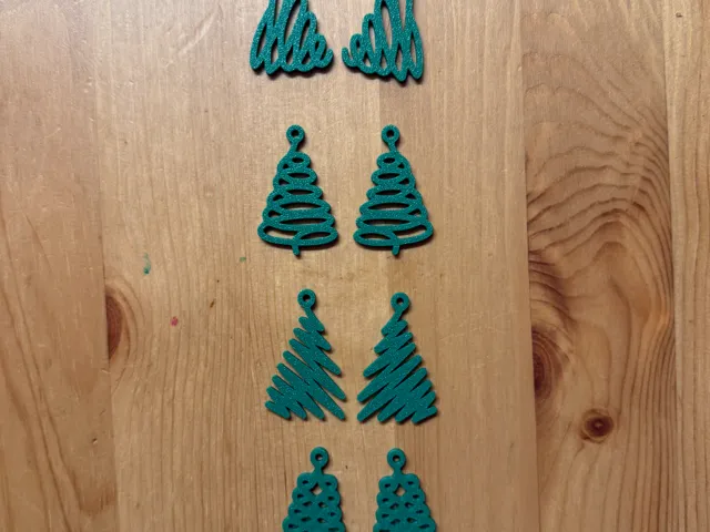 4 Sets of scribble Christmas tree Earrings