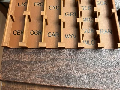 Titan Piece Holder