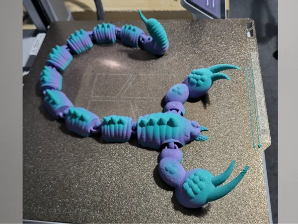 Dragon-scorpion articulé