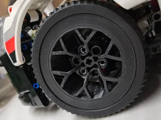 Technic Porsche 911 RSR Custom Wheels