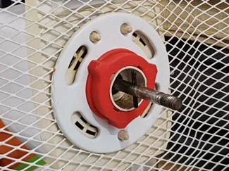 Dado per ventilatore con diametro 32 mm.