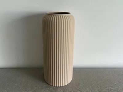 Ember Vase 20cm
